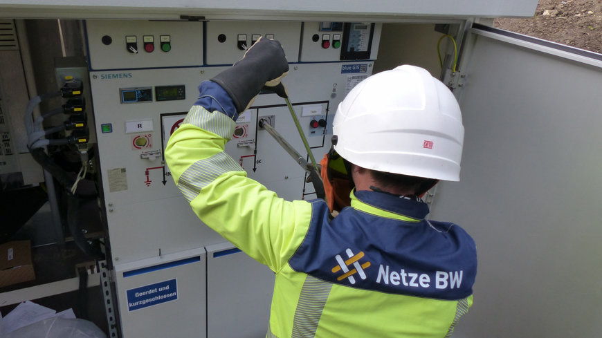Siemens and Netze BW make distribution grids more sustainable and smarter